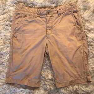 Gap khaki tan shorts size 29